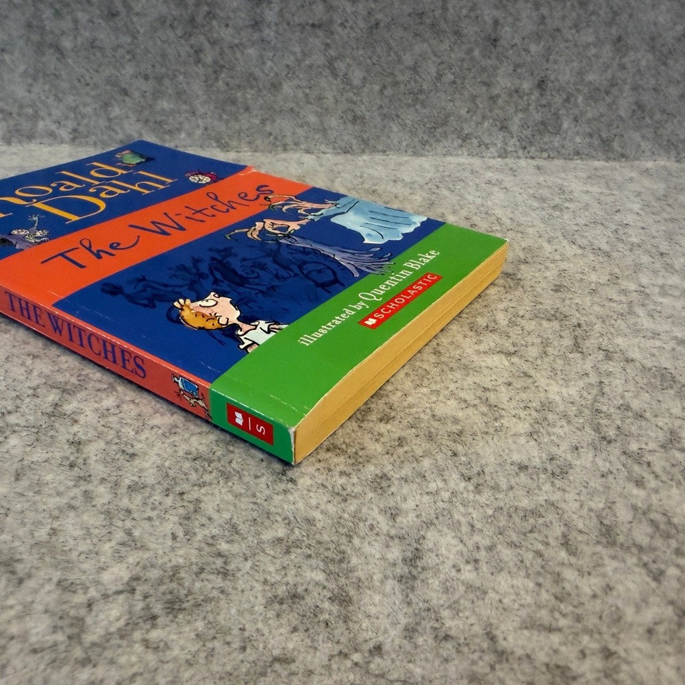 The Witches by Roald Dahl, Paperback, Scholastic - Picture 4 of 7